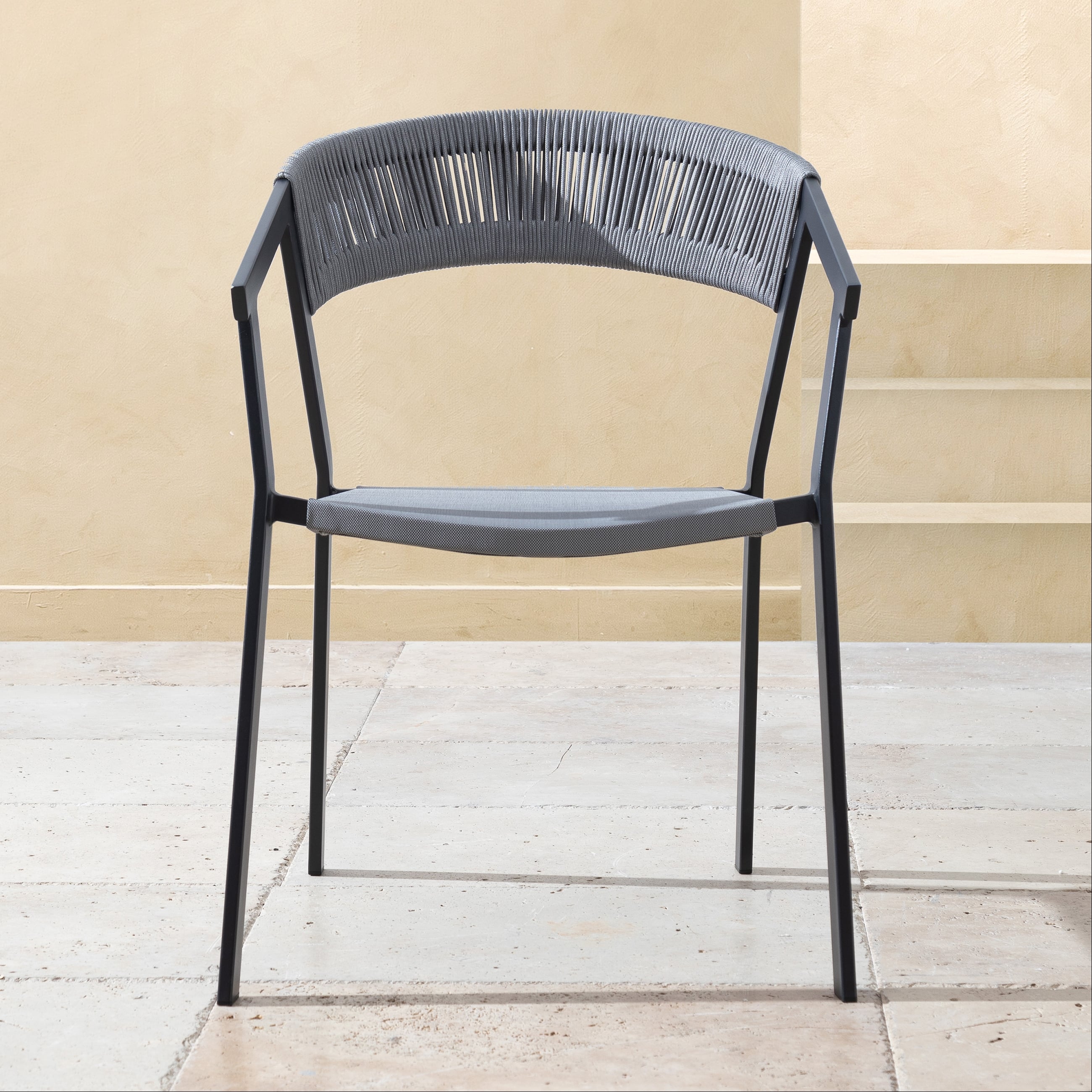 NAMPA KOLÇAKLI SANDALYE GRİ SİYAH