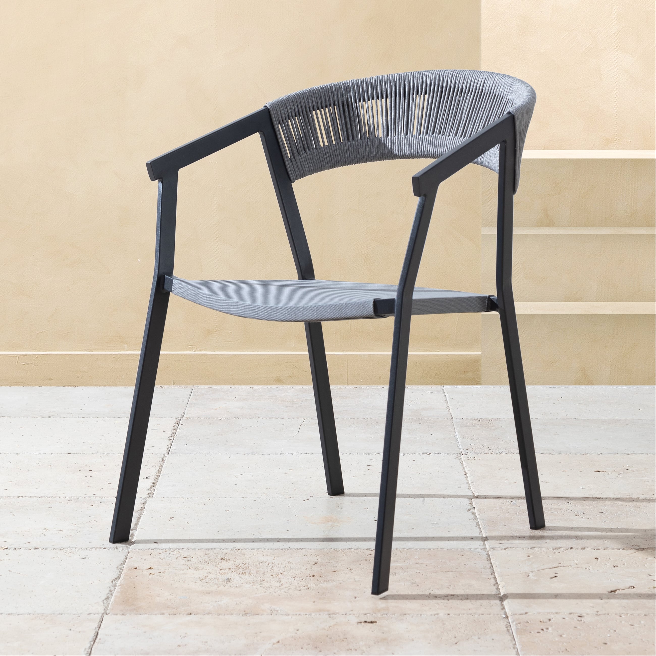 NAMPA KOLÇAKLI SANDALYE GRİ SİYAH