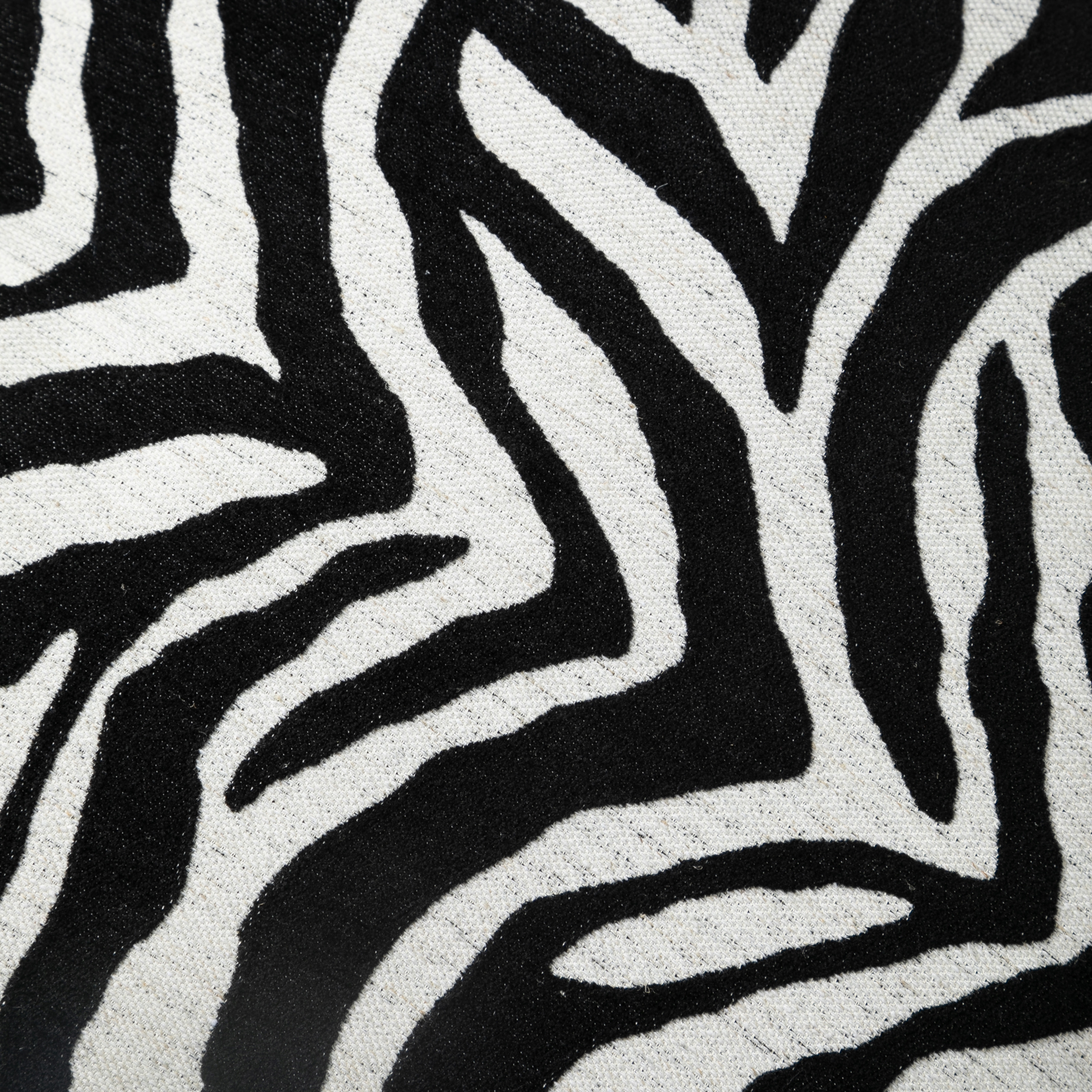 ALBA POSH KIRLENT SİYAH 50X50