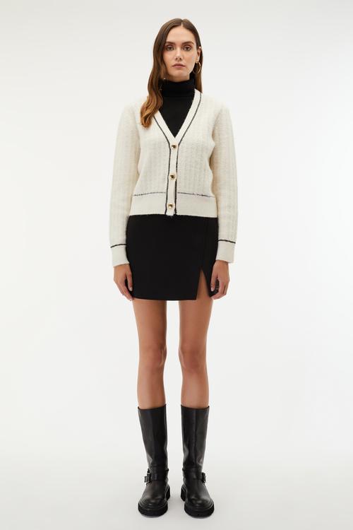  ÇİZGİ DETAYLI HIRKA