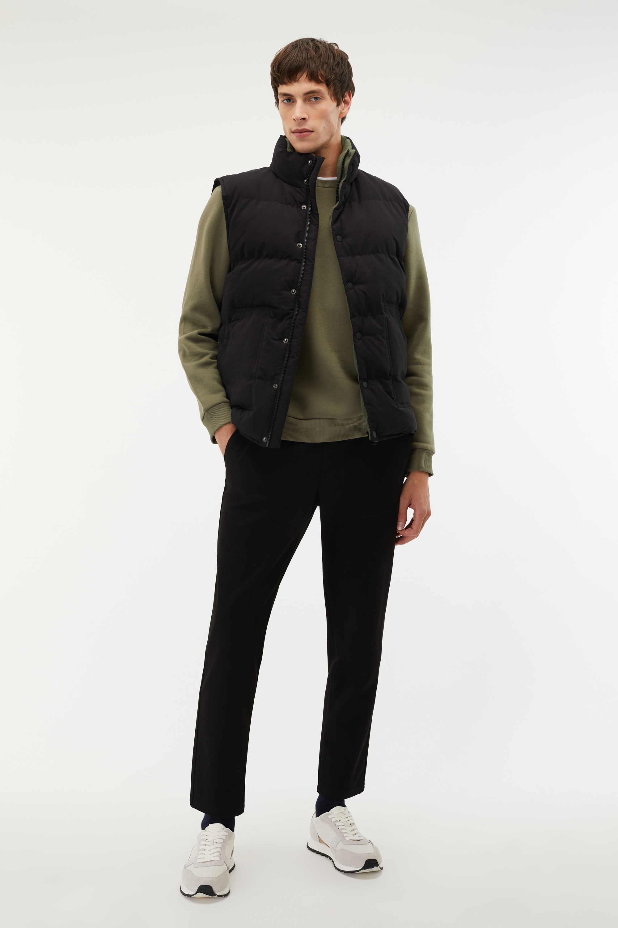 KAPİTONELİ ŞİŞME YELEK