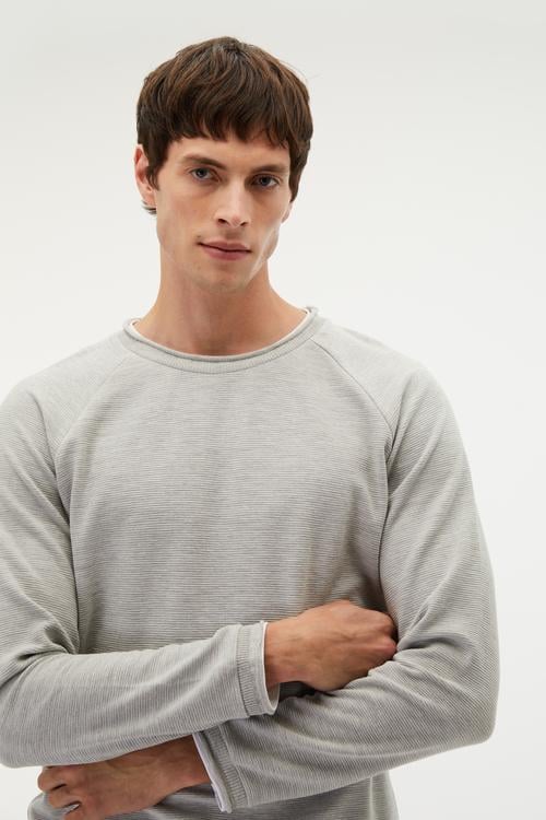 PAMUKLU BİSİKLET YAKA SWEATSHIRT