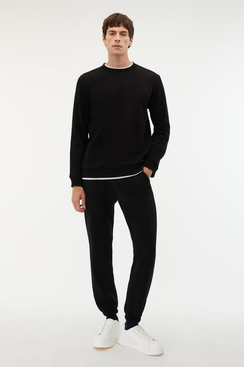  YAKA DETAYLI UZUN KOLLU SWEATSHIRT