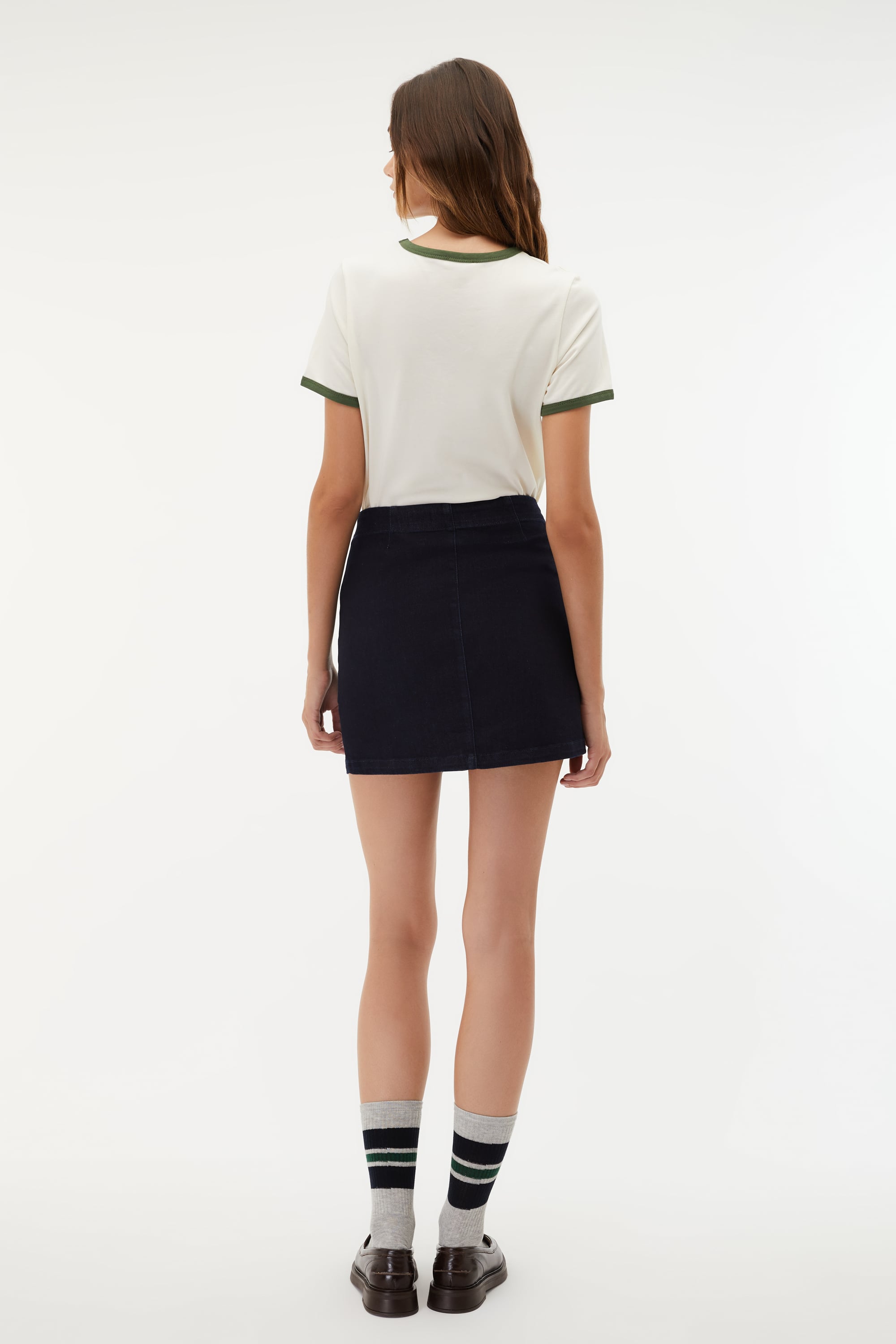 DÜĞMELİ MİNİ ETEK