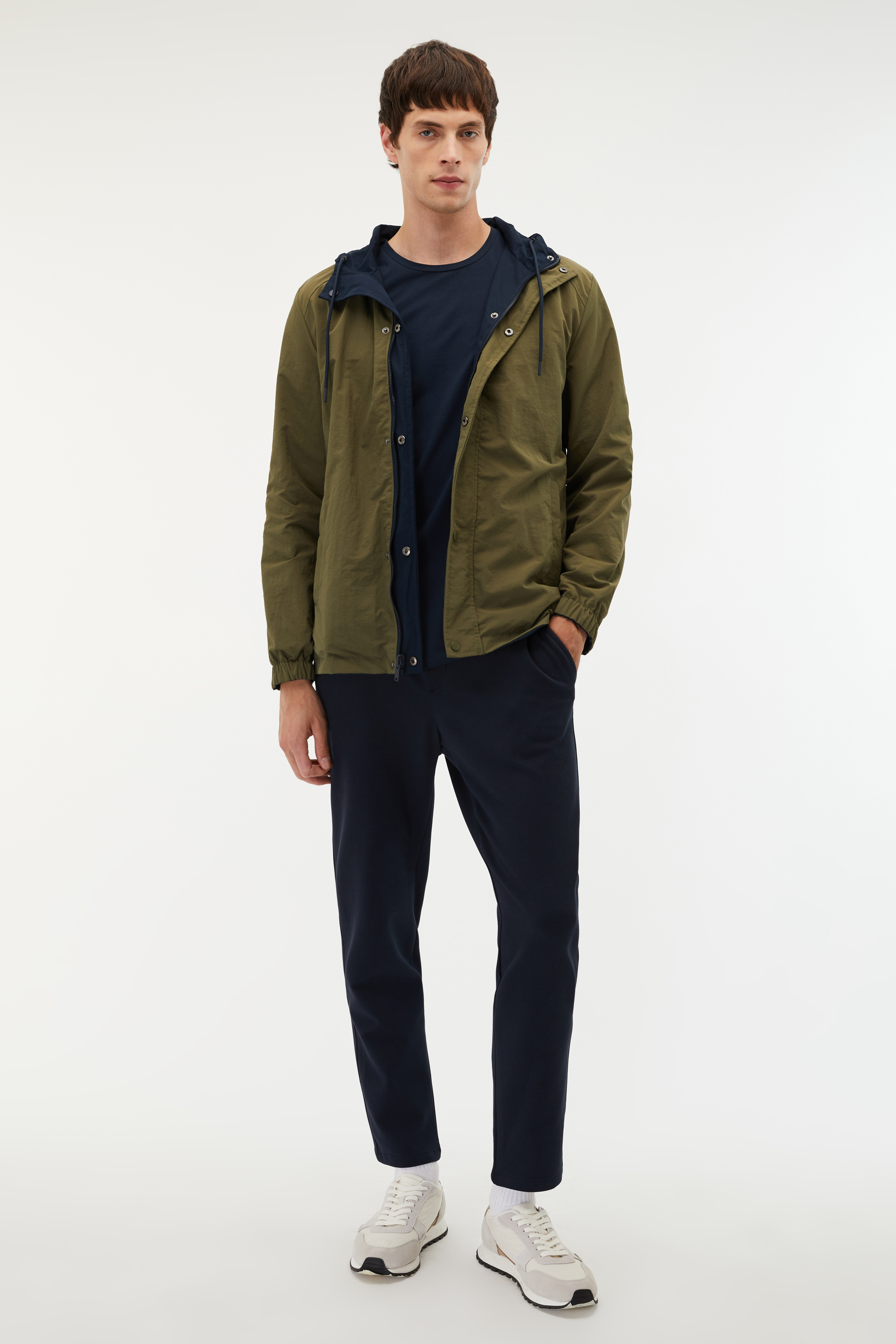 ÇİFT RENKLİ KAPÜŞONLU YAĞMURLUK