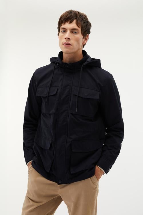  KAPÜŞONLU ÇOK CEPLİ MONT