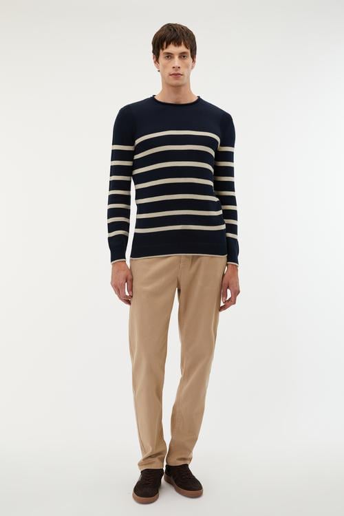 BİSİKLET YAKA ÇİZGİLİ KAZAK