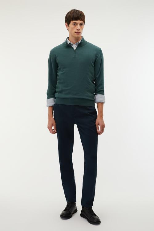  DİK YAKA UZUN KOLLU KAZAK