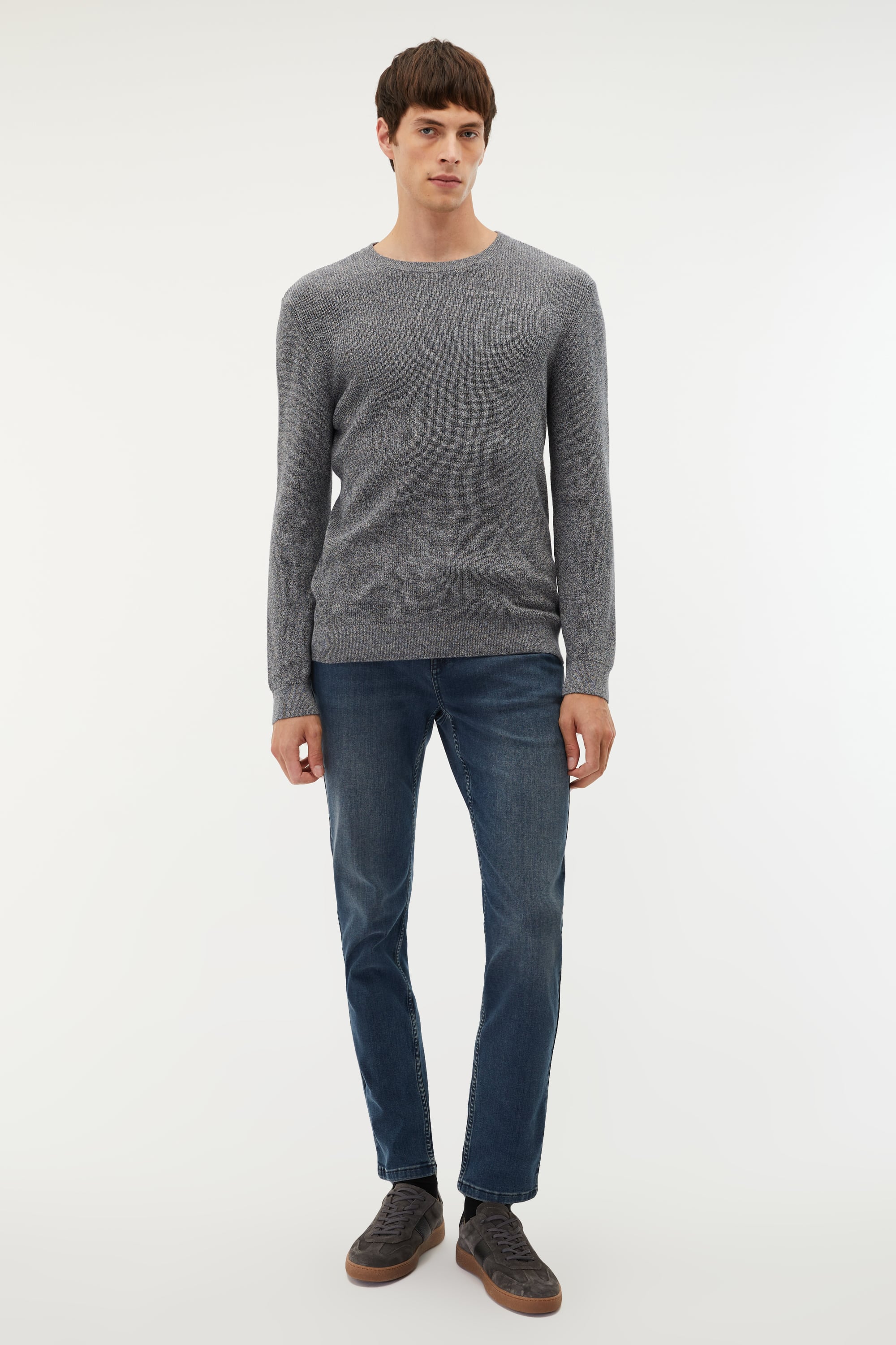 BİSİKLET YAKA TRİKO KAZAK