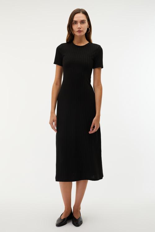  A FORM KISA KOLLU UZUN ELBİSE