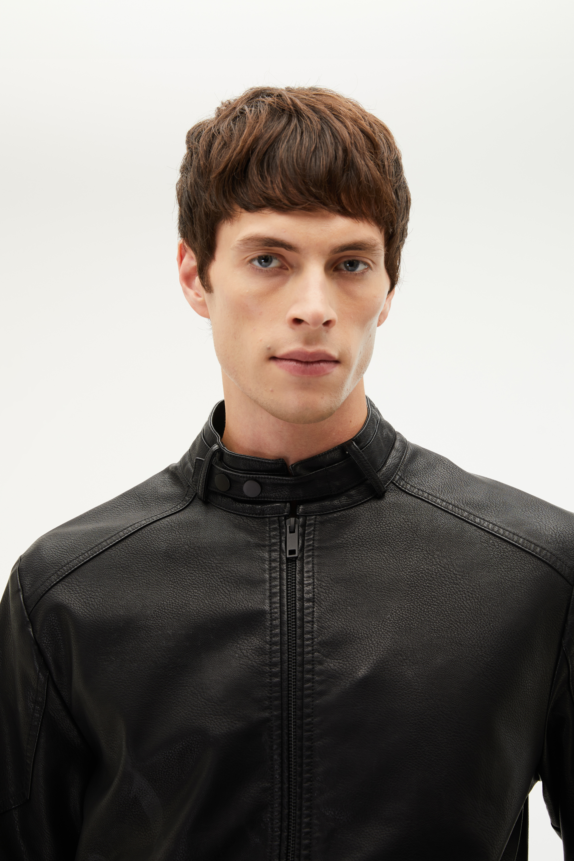 DERİ GÖRÜNÜMLÜ CEKET