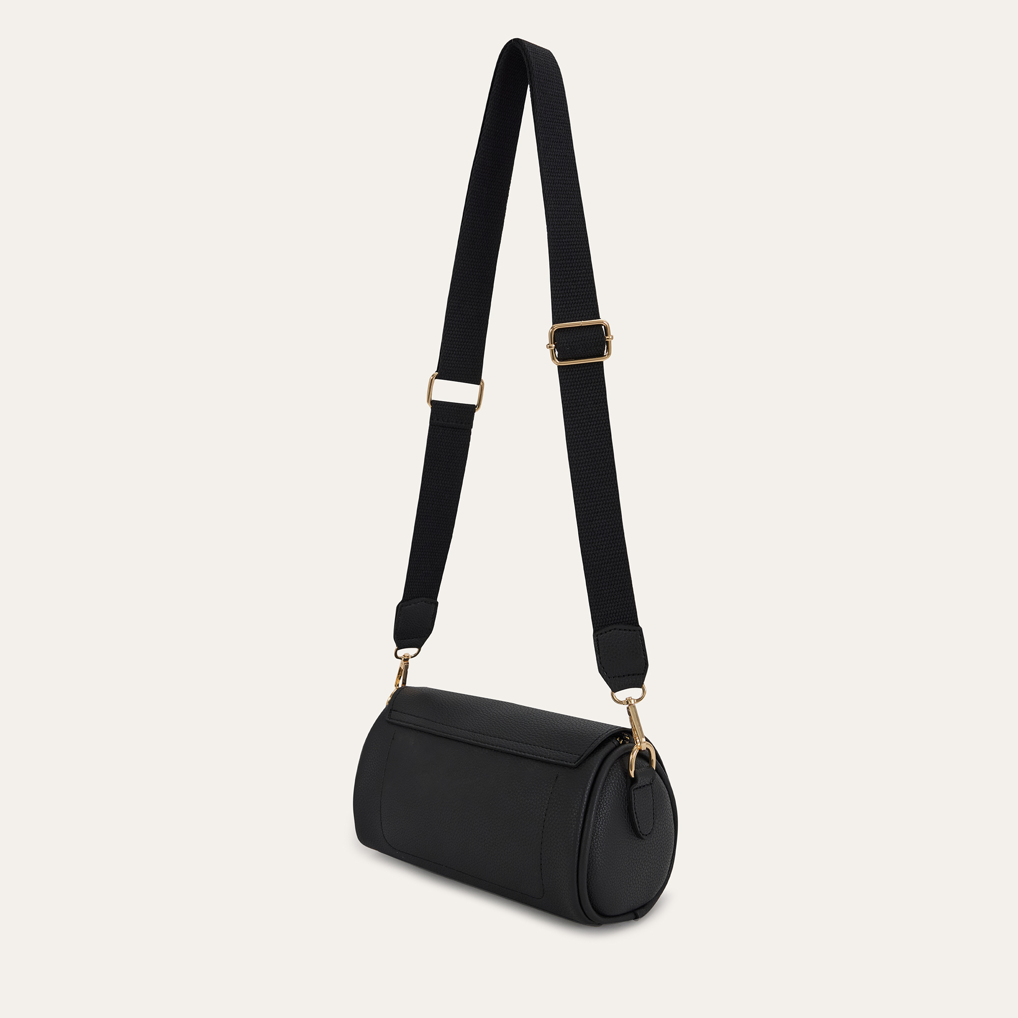 DERİ GÖRÜNÜMLÜ BAGET OMUZ ÇANTASI