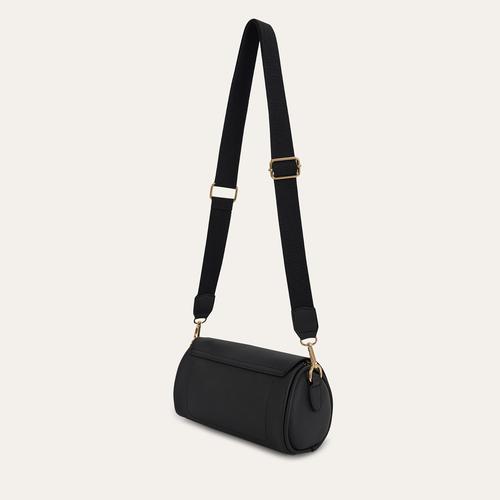  DERİ GÖRÜNÜMLÜ BAGET OMUZ ÇANTASI