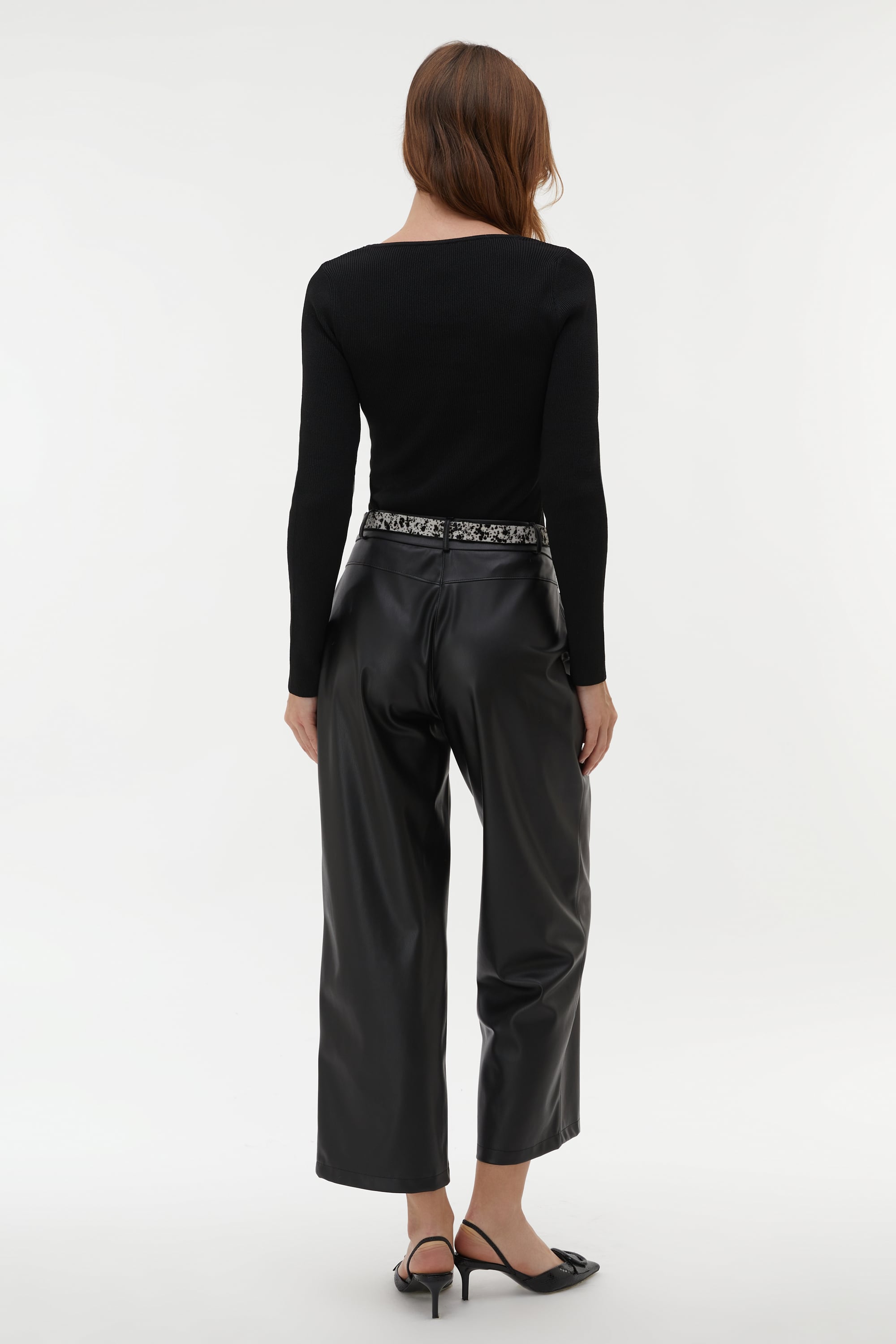 AÇIK YAKA TRİKO KAZAK