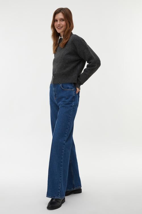 BİSİKLET YAKA CROP KAZAK