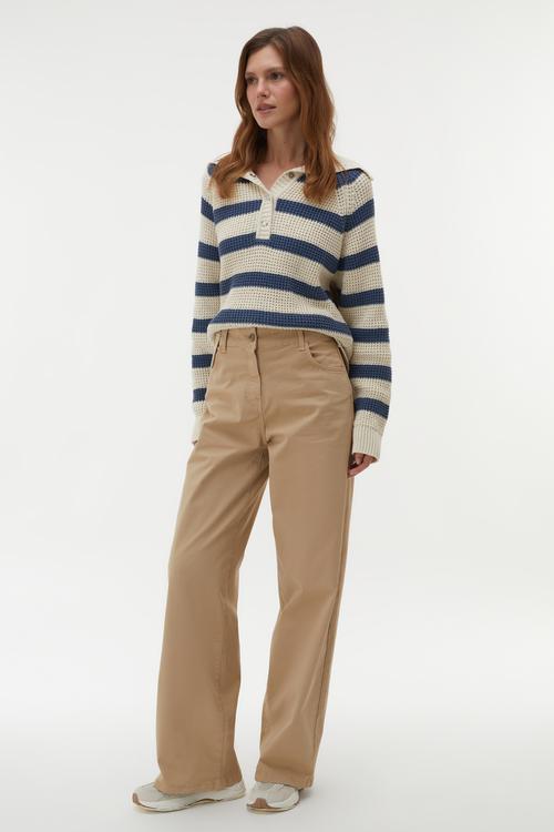  ÇİZGİLİ YAKA DETAYLI LOOSE FIT KAZAK