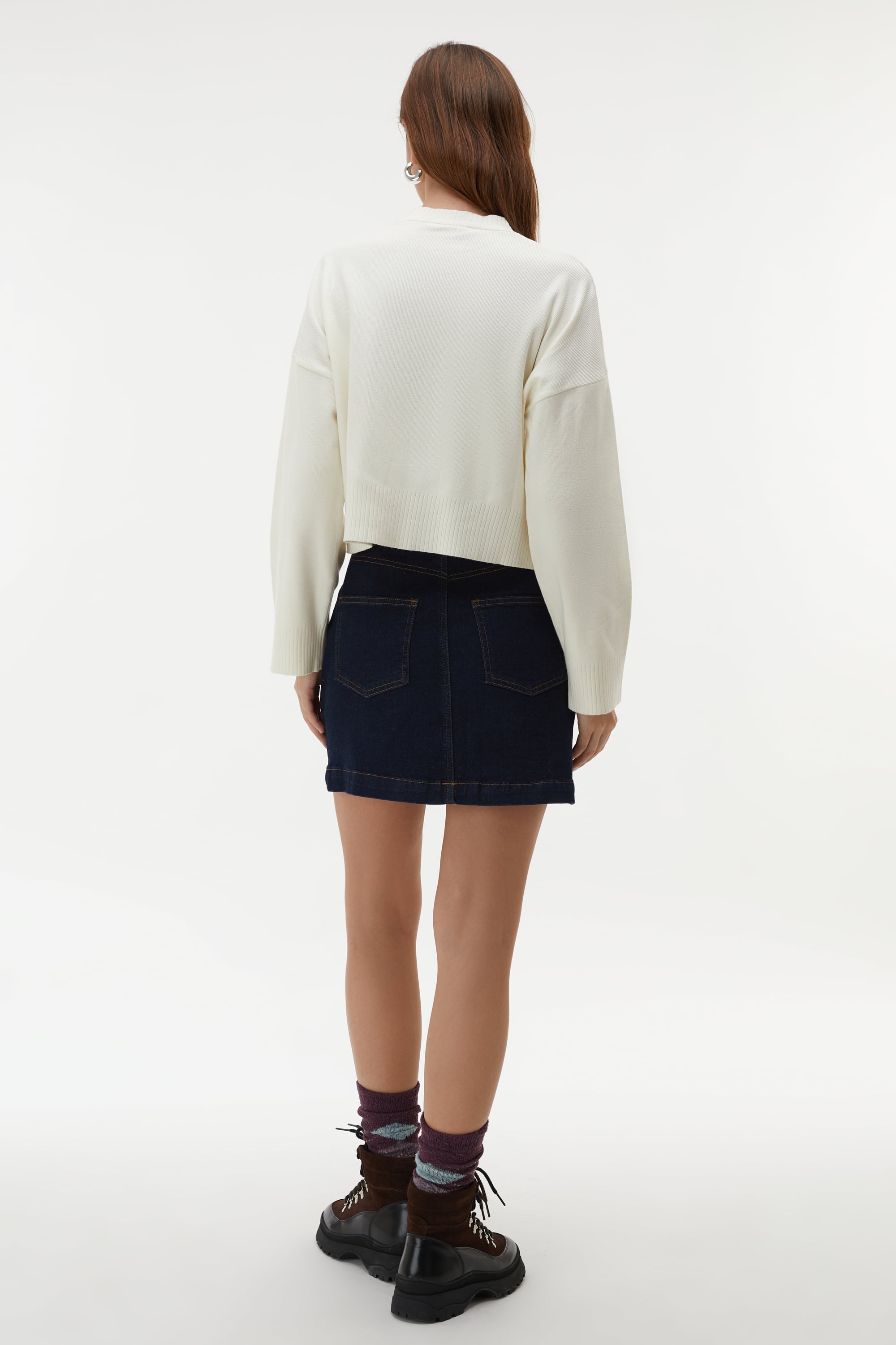 BİSİKLET YAKA TRİKO KAZAK