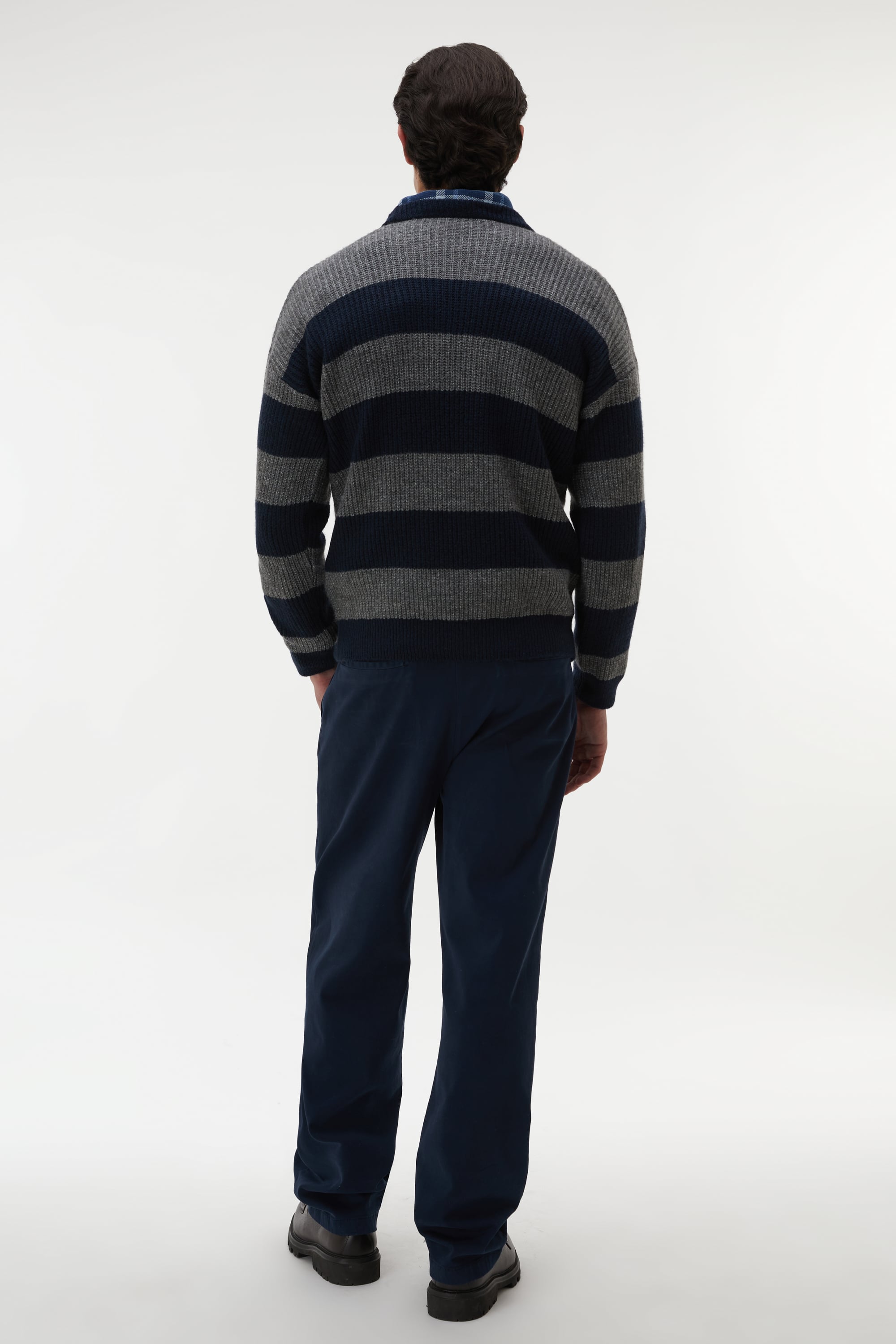 ÇİZGİLİ BİSİKLET YAKA KAZAK