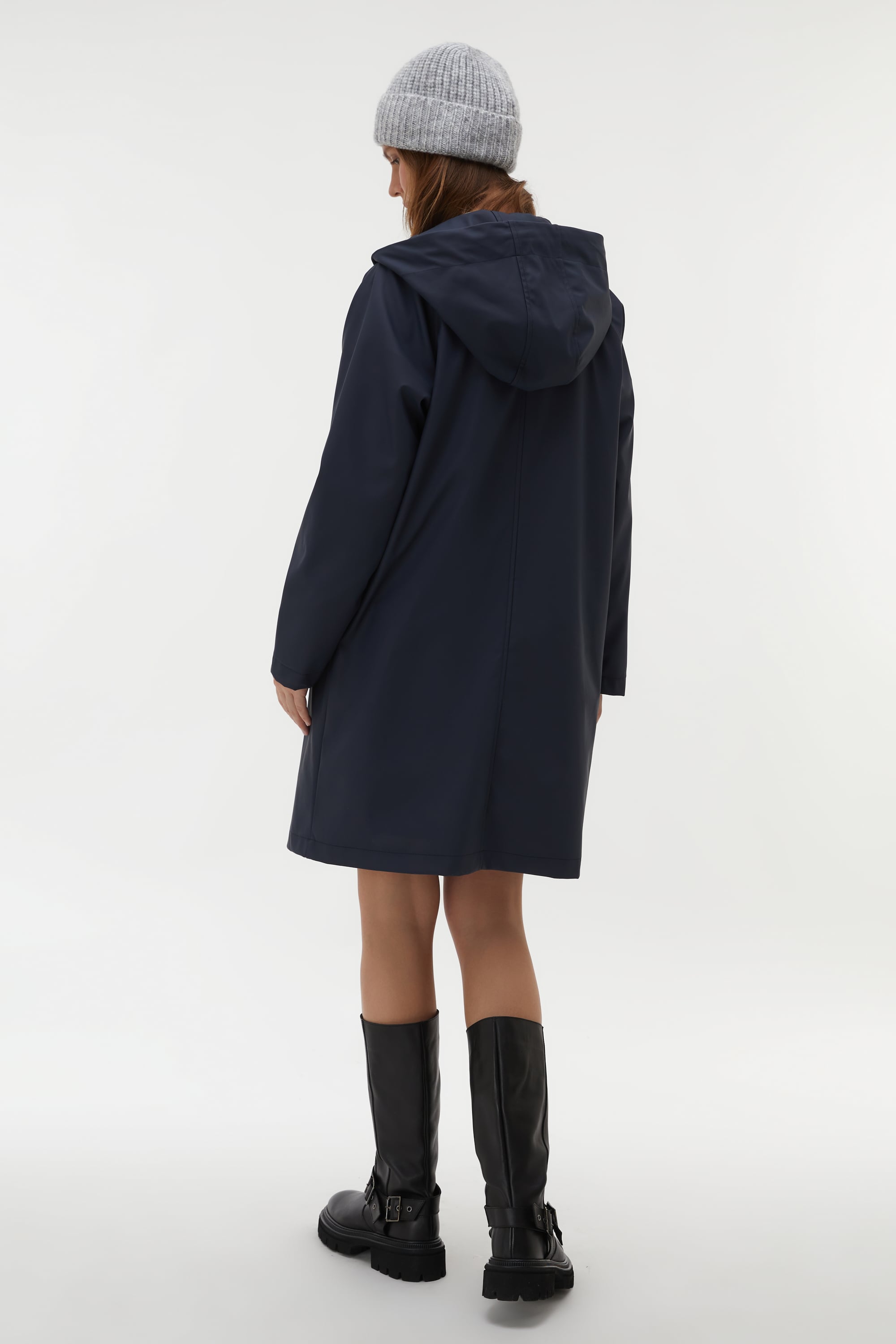 KAPÜŞONLU OVERSIZE YAĞMURLUK