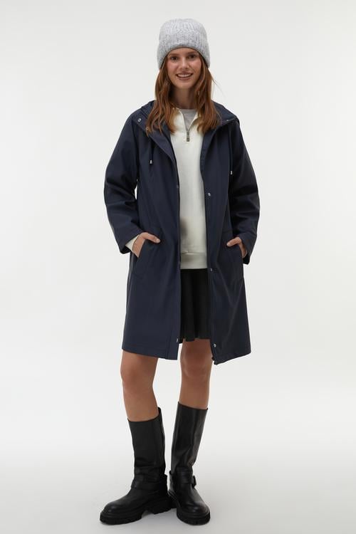  KAPÜŞONLU OVERSIZE YAĞMURLUK