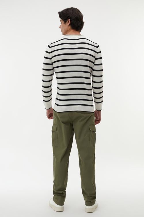 BİSİKLET YAKA ÇİZGİLİ KAZAK