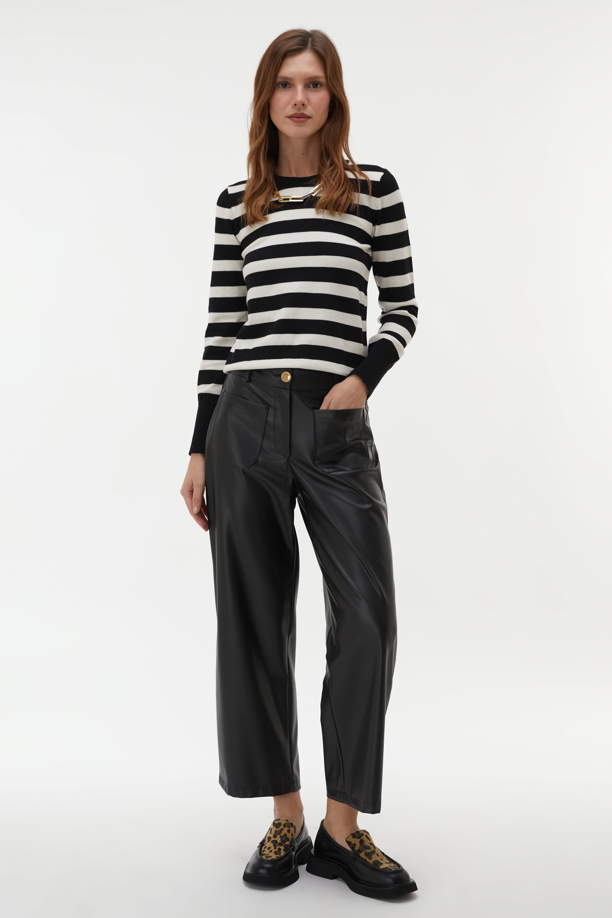 DERİ GÖRÜNÜMLÜ CROPPED FLARE PANTOLON