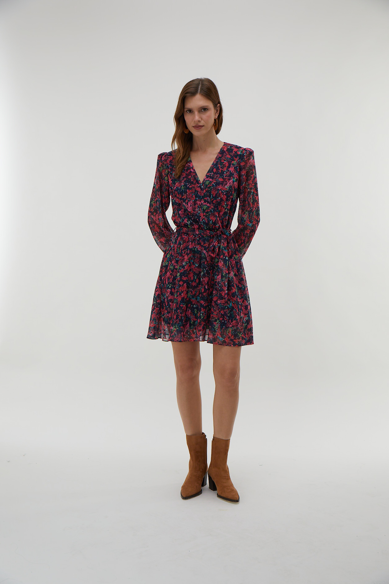 BASKILI BELİ KUŞAKLI MİNİ ELBİSE