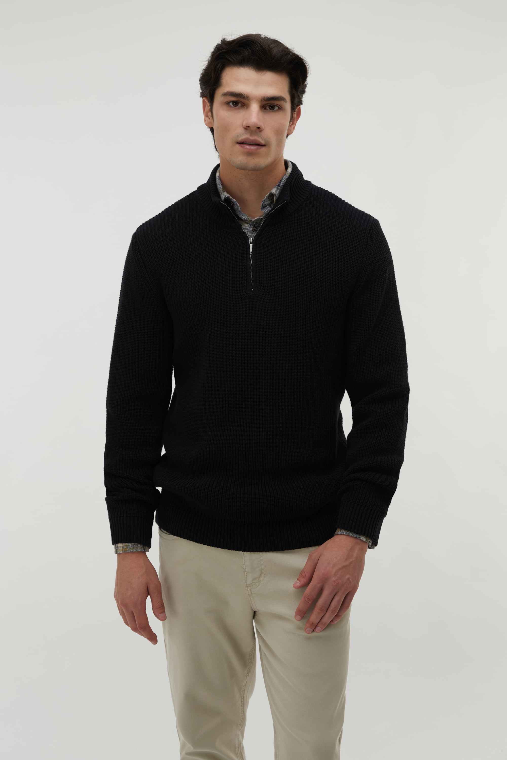 DİK YAKA REGULAR FIT KAZAK