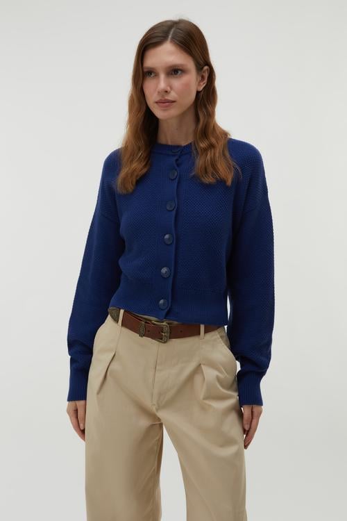  DÜĞMELİ CROP HIRKA