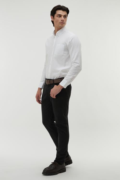 SLIM FIT TEK CEPLİ UZUN KOLLU GÖMLEK