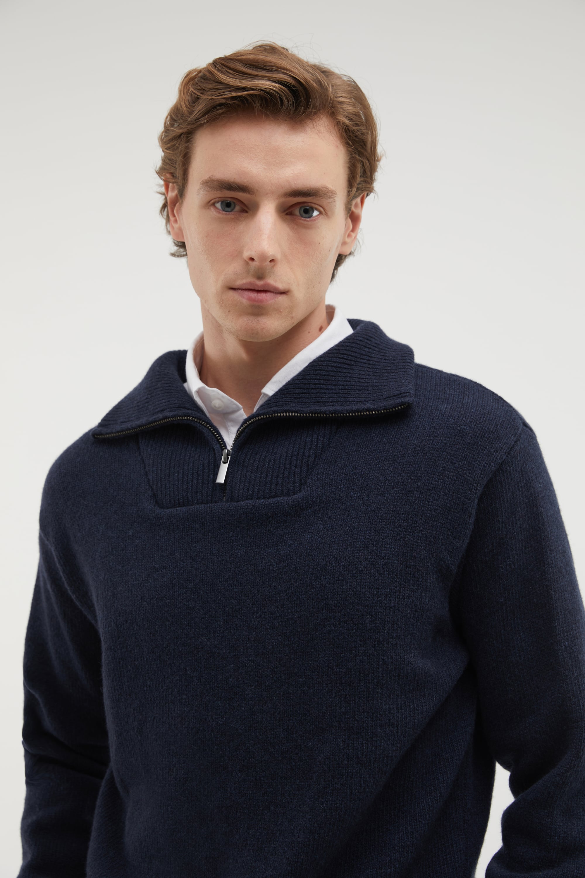 FERMUARLI POLO YAKA YÜN KAZAK