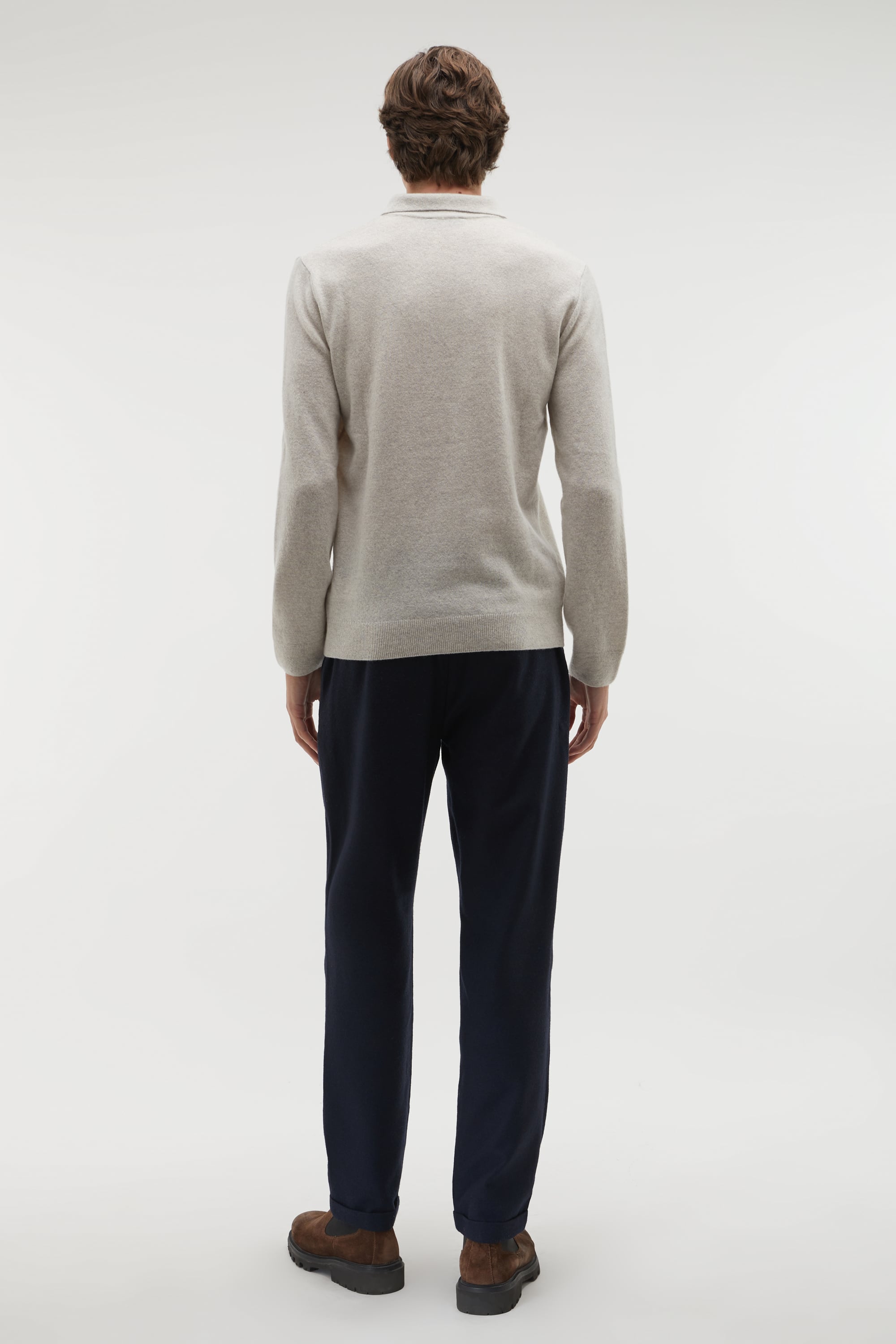 POLO YAKA YÜNLÜ KAZAK