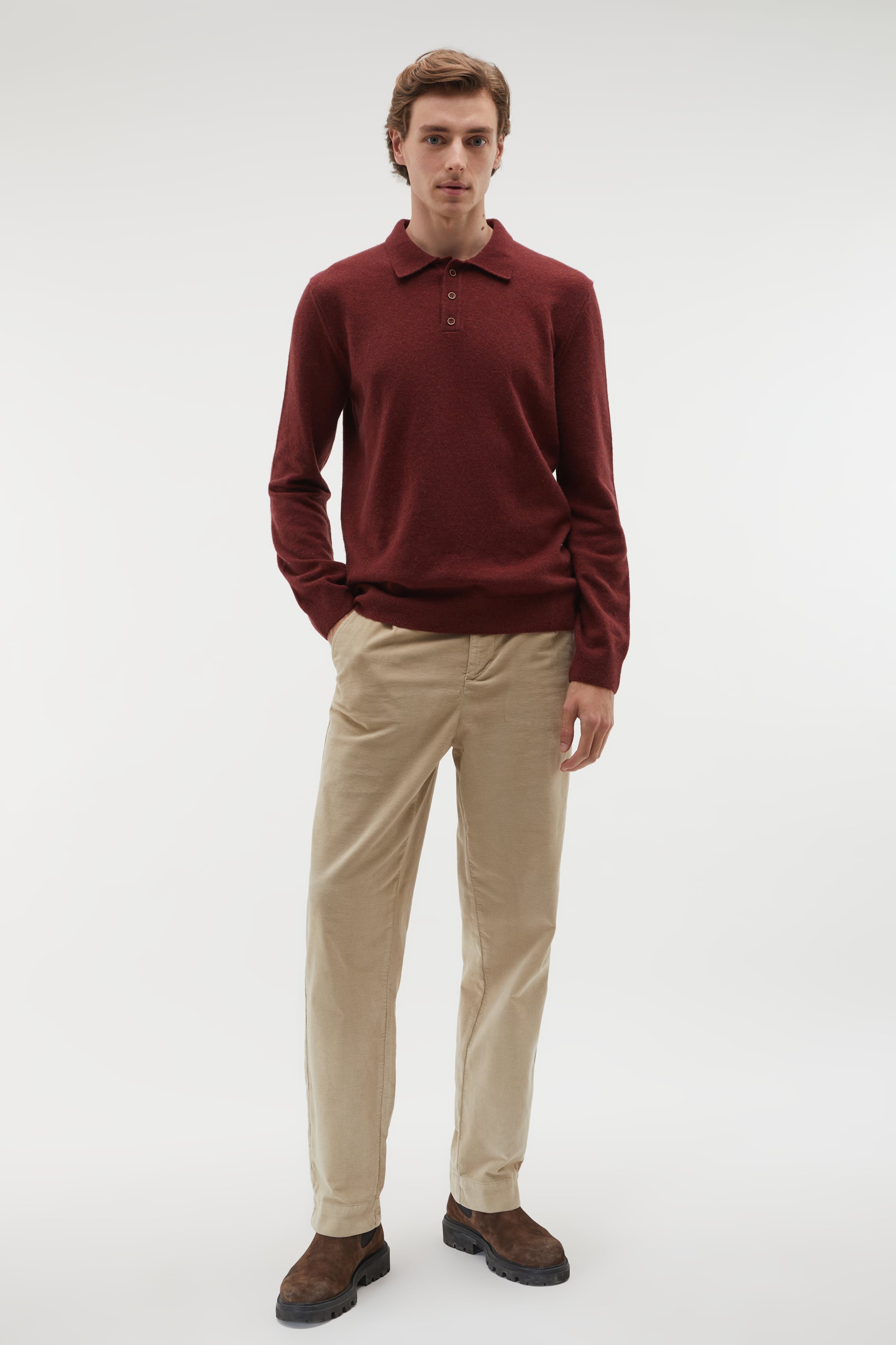 POLO YAKA YÜNLÜ KAZAK