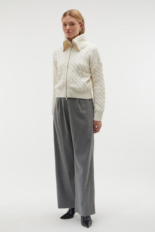 SAÇ ÖRGÜLÜ YÜN HIRKA