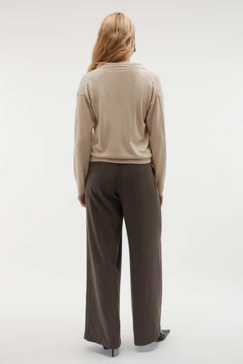 POLO YAKA YÜN KAZAK