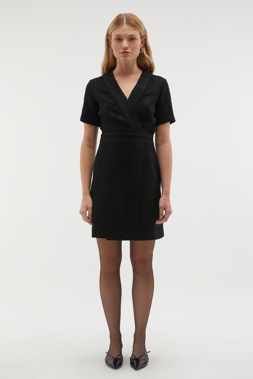 BEL DETAYLI KISA KOLLU MİNİ ELBİSE