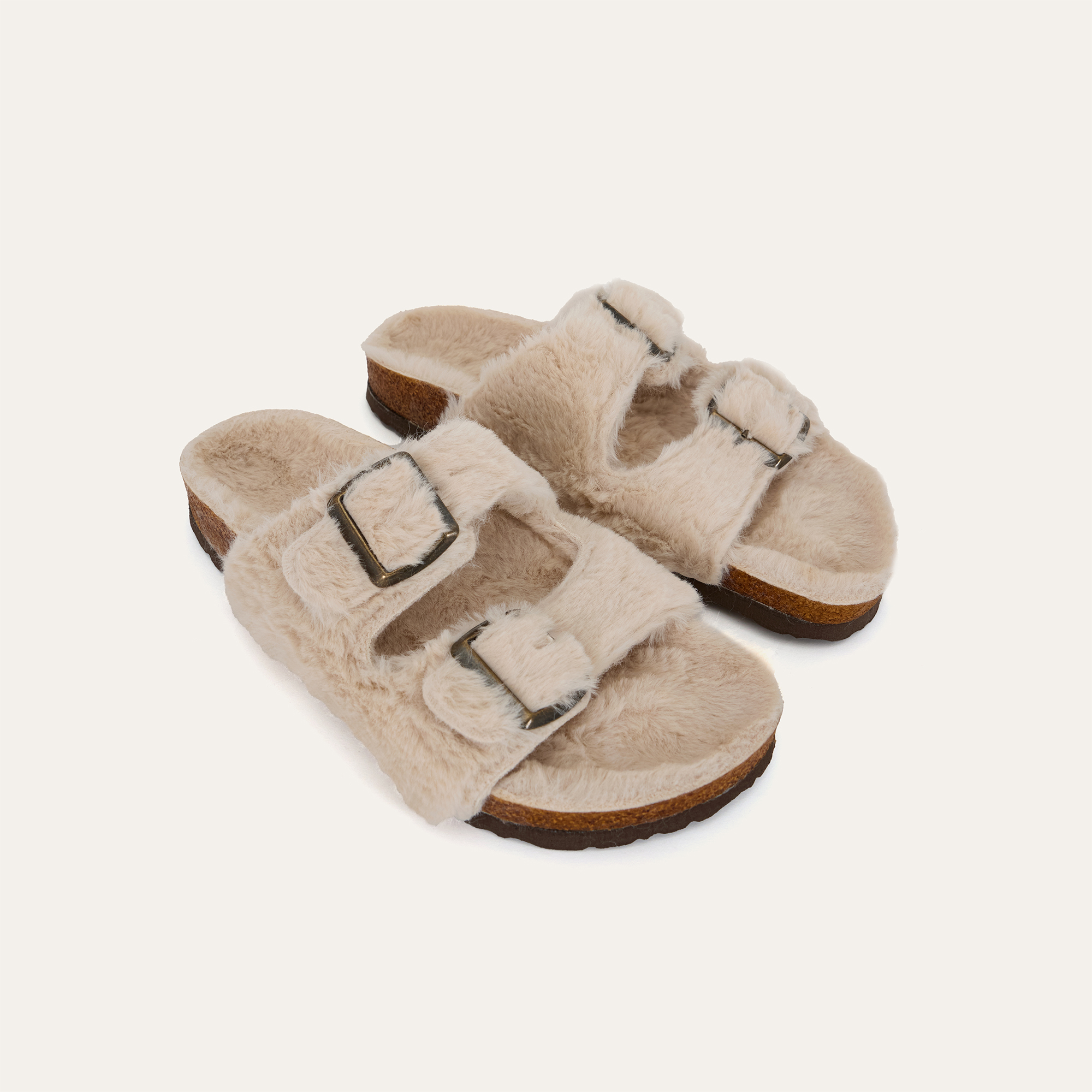 MANTAR TABAN PELÜŞ EV TERLİĞİ