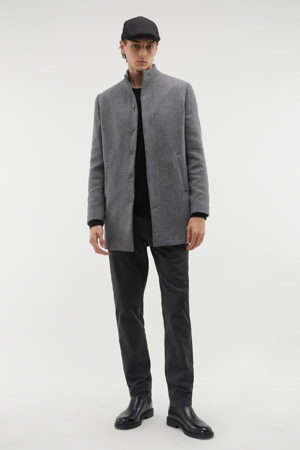 DİK YAKA KAŞE KABAN