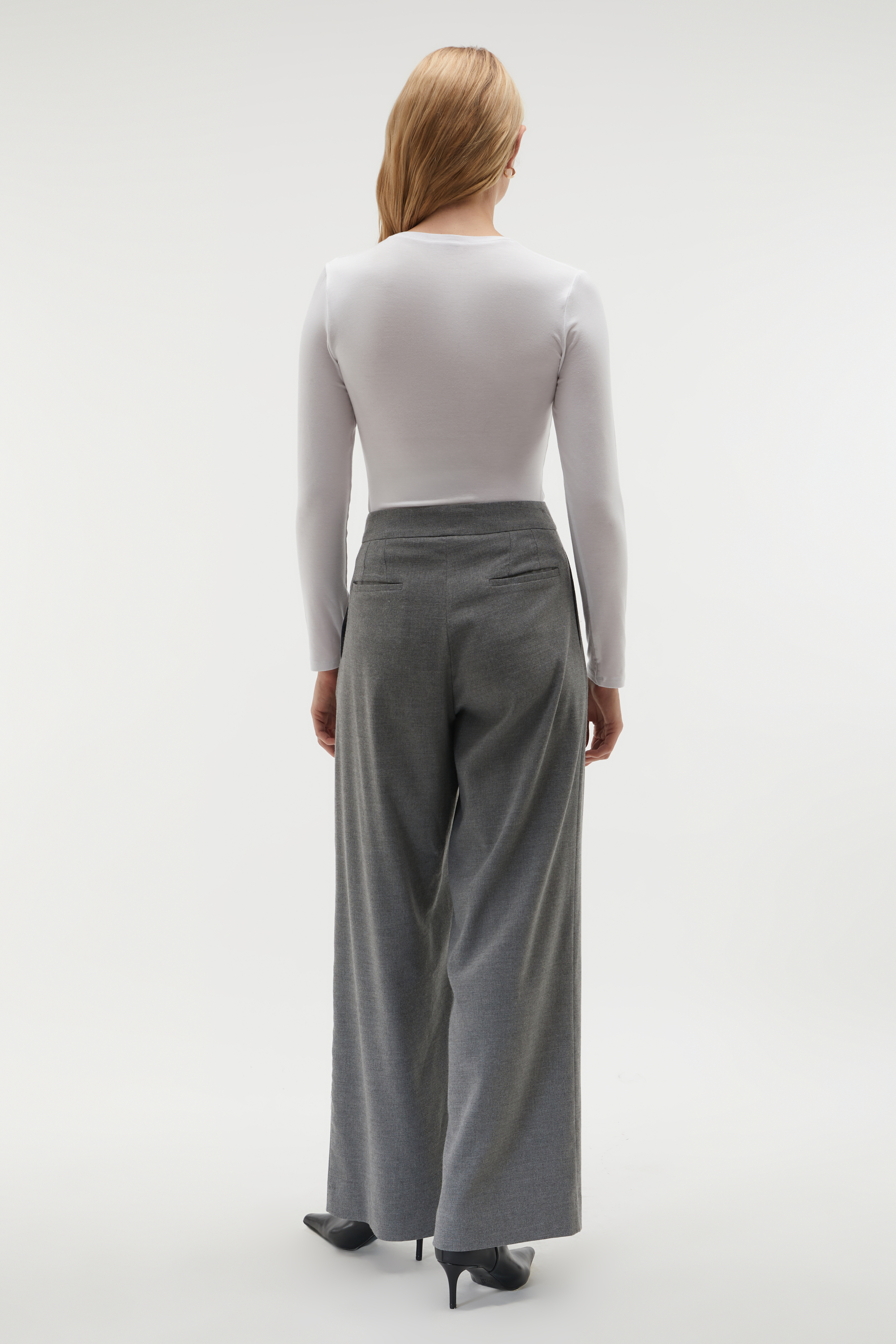 BİSİKLET YAKA UZUN KOLLU T-SHIRT