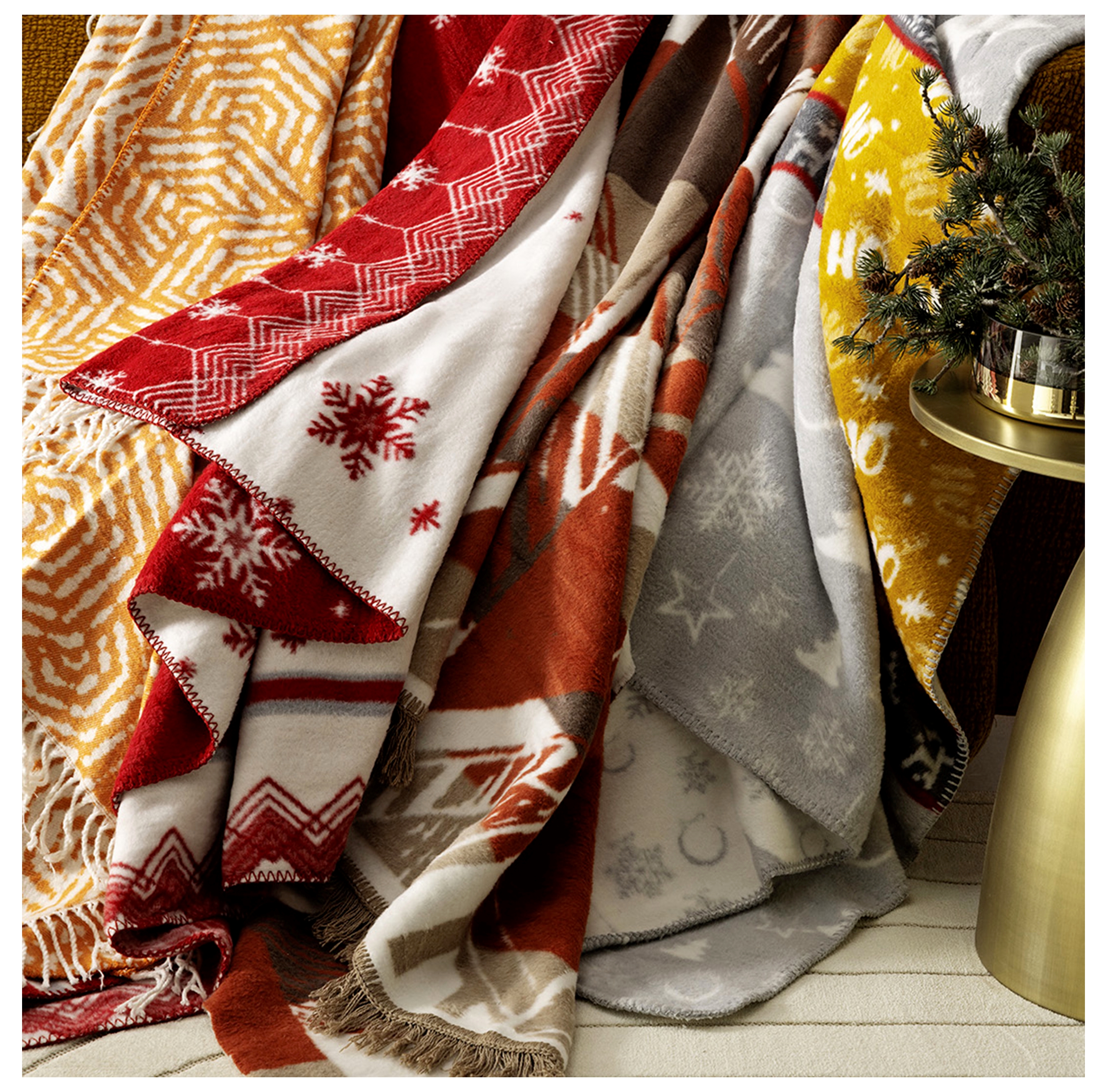 ELSA DİZ ÜSTÜ BATTANİYE KIRMIZI 130X170