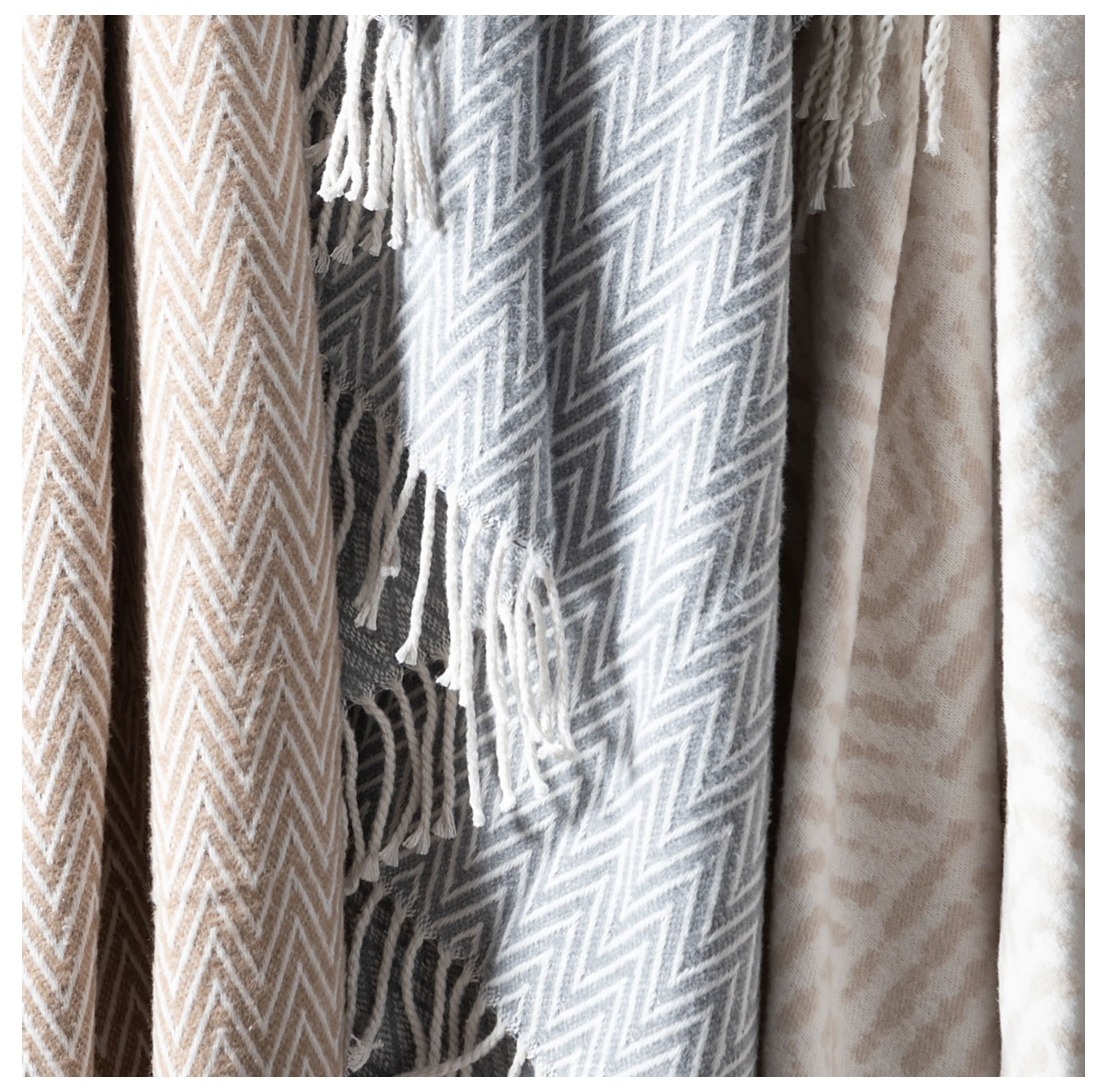 DARSEY BATTANİYE EKRU BEJ 200X220