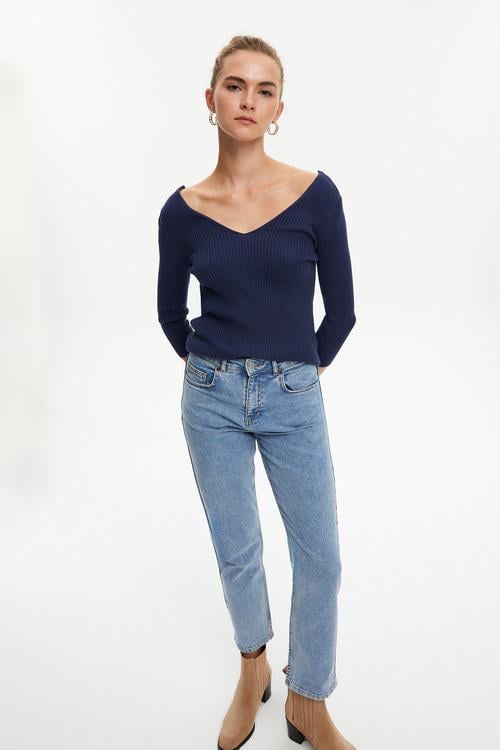  FİTİLLİ V YAKA TRİKO KAZAK