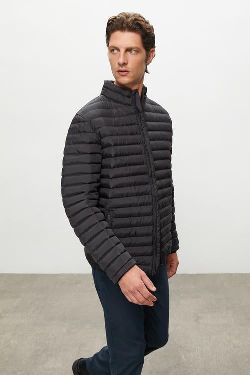  DİK YAKA KAPİTONELİ ŞİŞME MONT