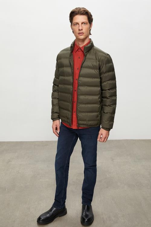 DİK YAKA ŞİŞME MONT