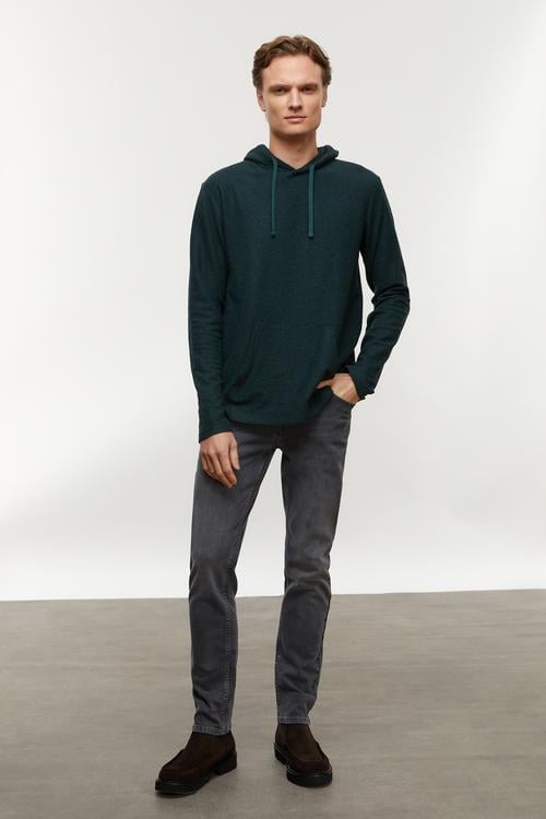  DOKULU KAPÜŞONLU SWEATSHIRT