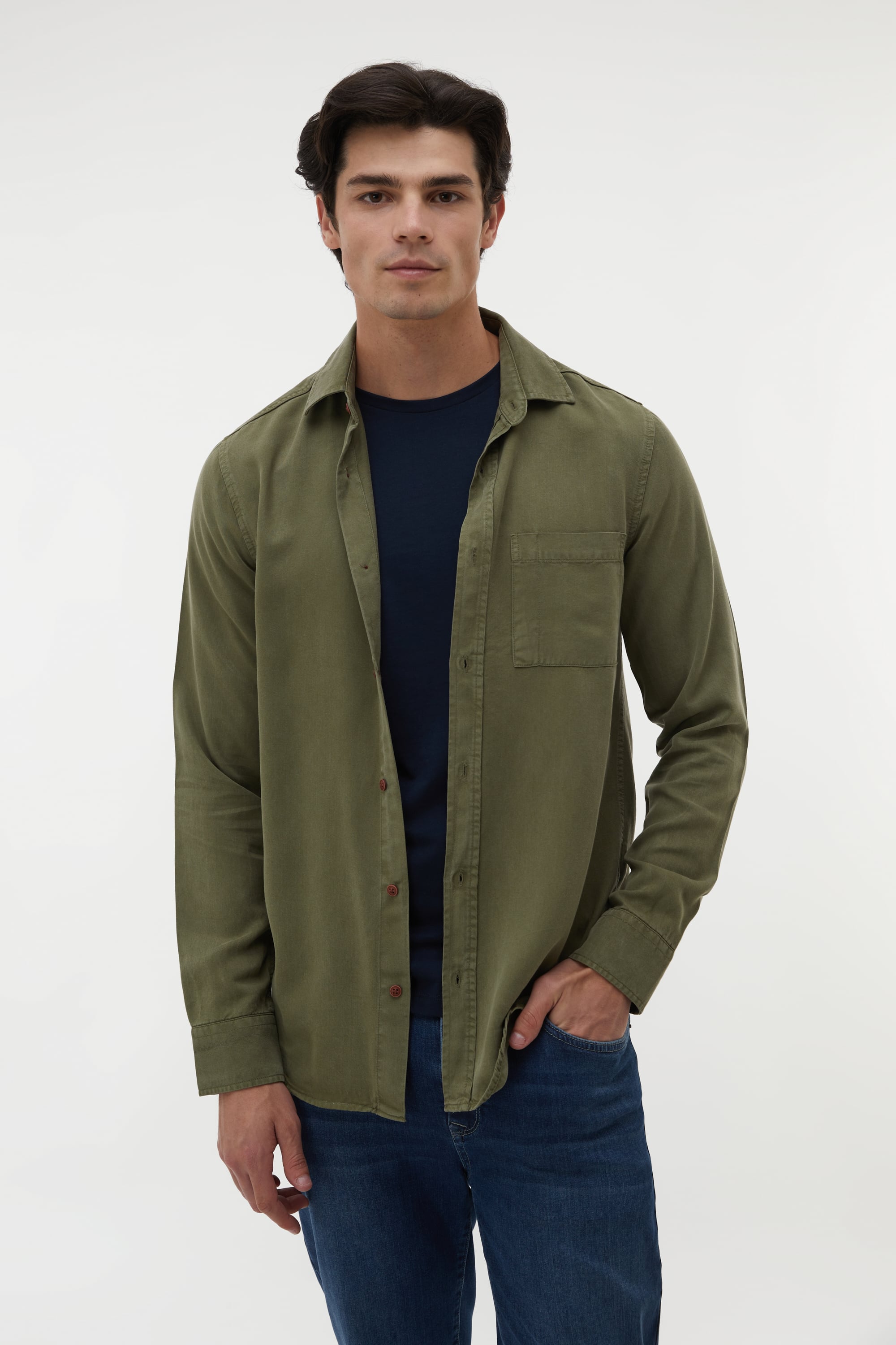 REGULAR FIT TEK CEPLİ UZUN KOLLU GÖMLEK