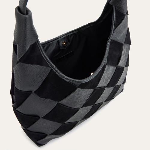  BLOKLU DERİ GÖRÜNÜMLÜ EL ÇANTASI