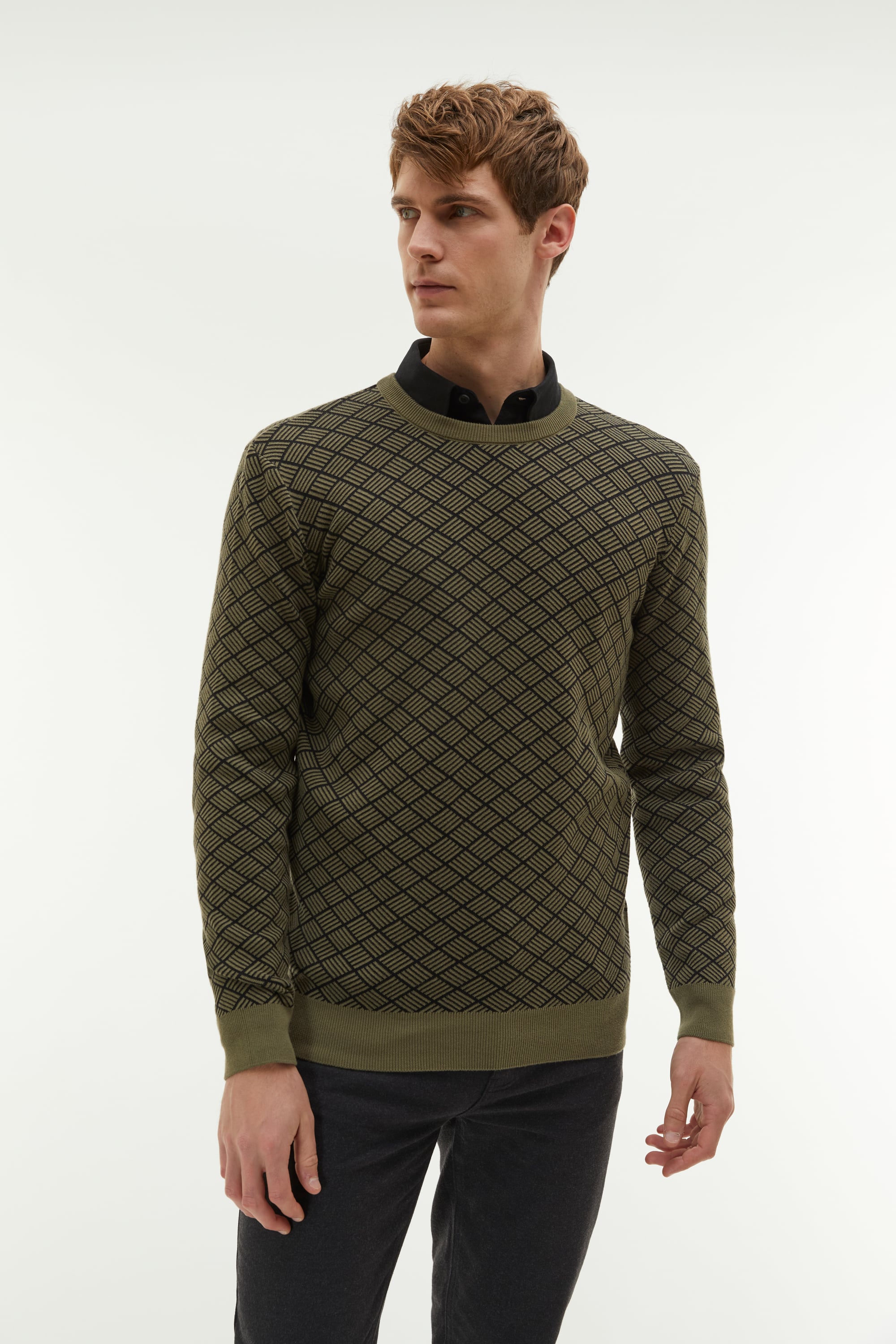 BİSİKLET YAKA JAKARLI UZUN KOLLU KAZAK