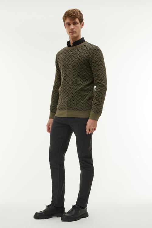 BİSİKLET YAKA JAKARLI UZUN KOLLU KAZAK