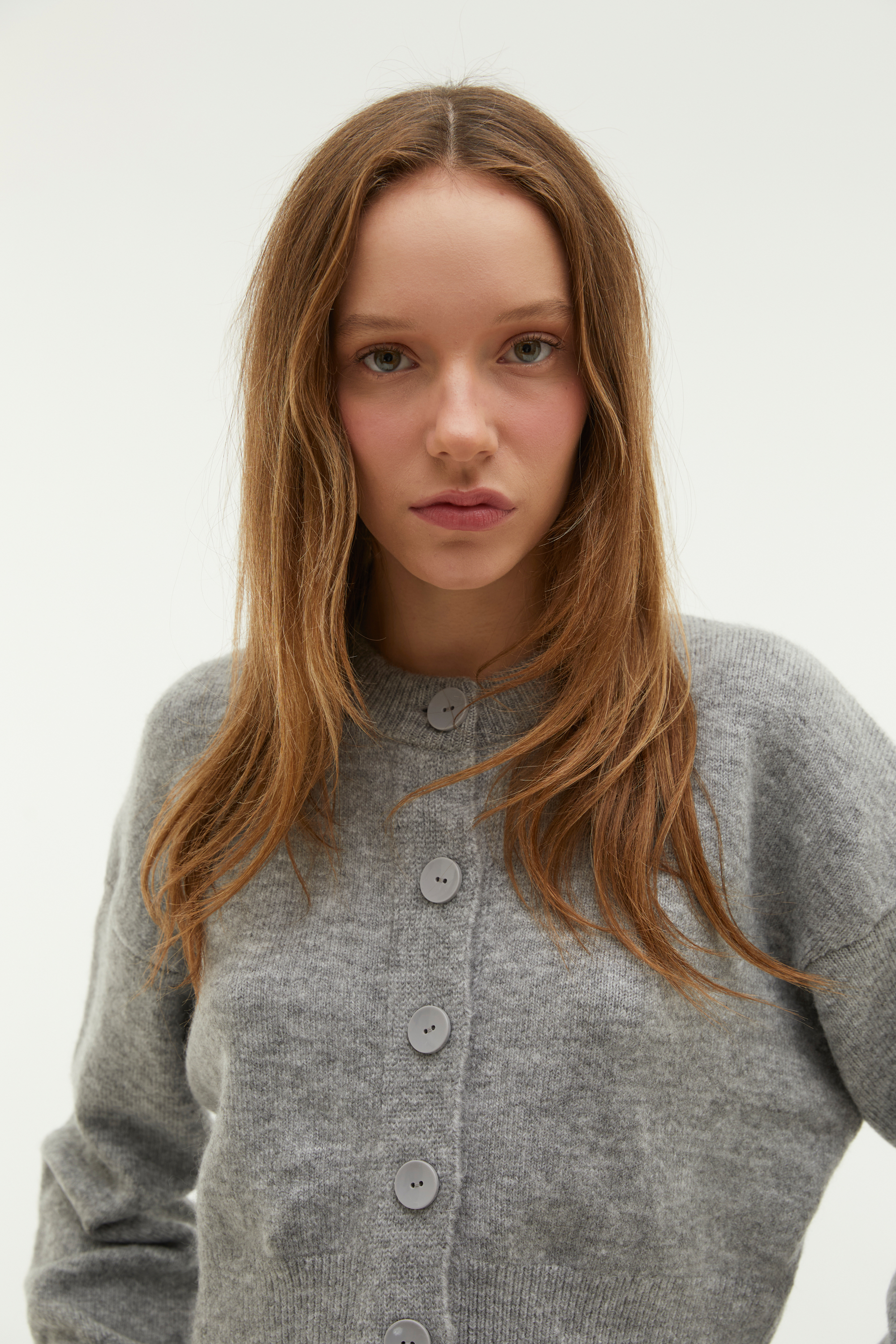 BİSİKLET YAKA CROP HIRKA